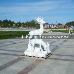 公園小鹿雕塑，廣場(chǎng)石頭鹿