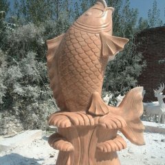 石頭鯉魚雕塑，石雕鯉魚，鯉魚雕塑