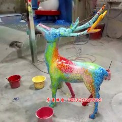 玻璃鋼彩色小鹿雕塑，卡通小鹿雕塑