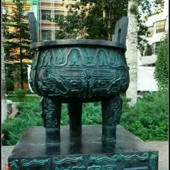三足圓銅鼎，鑄銅三足圓鼎