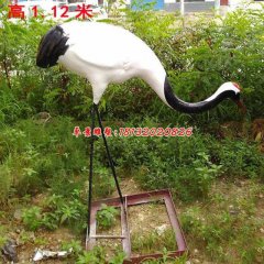 仿真動(dòng)物雕塑，玻璃鋼丹頂鶴雕塑