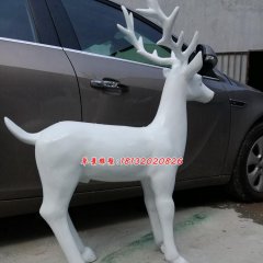 玻璃鋼馴鹿雕塑，玻璃鋼商場(chǎng)雕塑