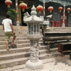石雕燈，青石宮燈雕塑