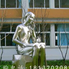 女孩思考雕塑，校園人物玻璃鋼雕塑