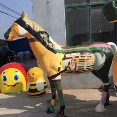 玻璃鋼彩繪馬雕塑，玻璃鋼動(dòng)物雕塑