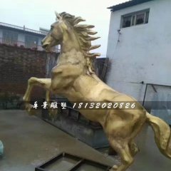 立馬銅雕，廣場(chǎng)銅馬雕塑