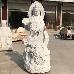 踩龍觀音石雕，漢白玉觀音