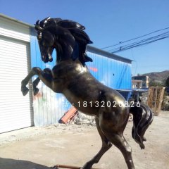 仿銅立馬雕塑，玻璃鋼動(dòng)物雕塑
