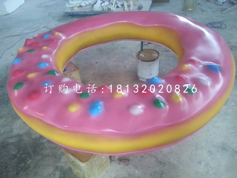 甜甜圈雕塑，玻璃鋼甜品雕塑